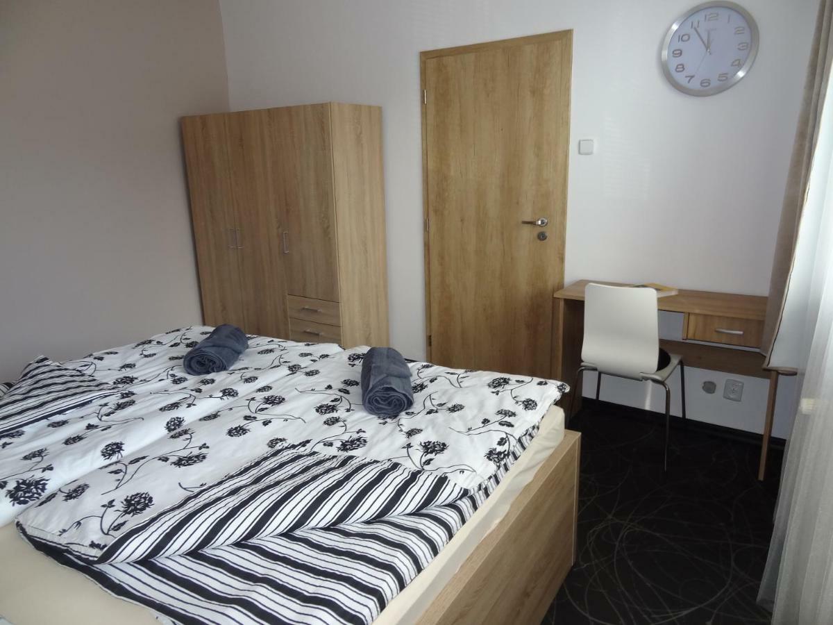 Apartman Lednicka Břeclav 外观 照片